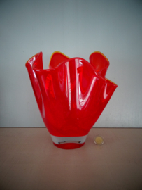Vintage zakdoek vaas - rood - glas