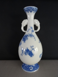 Vaasje blauw / wit - olifanten als oor - VERKOCHT