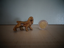 Hondje koper of messing - letterbakfiguurtje