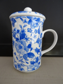 Mok met deksel - blauw/wit - St. George - Fine bone China - VERKOCHT
