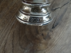 Zilveren strooibusjes - peper- en zoutstel - zilver - VERKOCHT