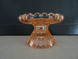 Vintage kandelaar - zalm - glas - VERKOCHT