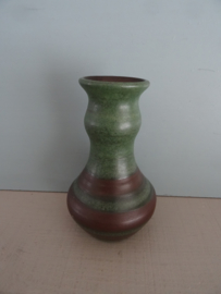 Vintage vaasje - groen -VERKOCHT