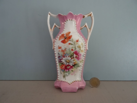 Vaasje - bloemen - porselein - VERKOCHT