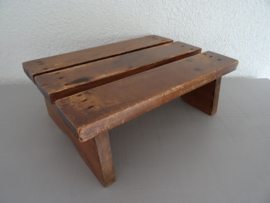 Houten krukje - vintage - VERKOCHT
