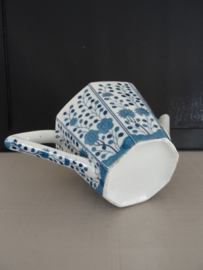 Theepotje blauw/wit - VERKOCHT