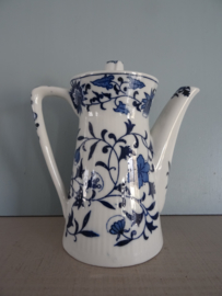 Theekannetje met melkkannetje - VERKOCHT