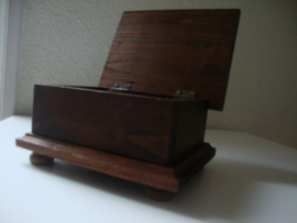Houten kistje - VERKOCHT