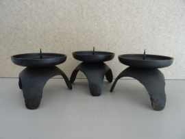 IJzeren kaarsenstandaard (set van 3) - VERKOCHT