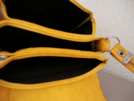 Vintage tas - geel - VERKOCHT