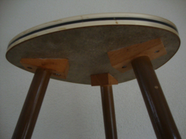 Vintage bijzettafeltje - VERKOCHT