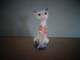 Beeldje poes - kat - VERKOCHT