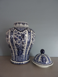 Dekselpot Boch - Delfts blauw - dekselvaas - VERKOCHT