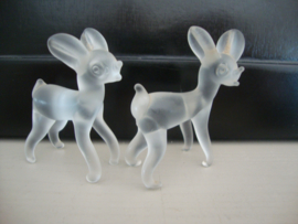 Twee beeldjes hertjes - glas - matglas - VERKOCHT
