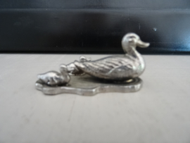 Miniatuur beeldje eend- eendjes - VERKOCHT