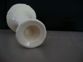 Kandelaar Wedgwood - creme - Queens shape - VERKOCHT