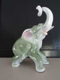 Beeld olifant - groen - VERKOCHT