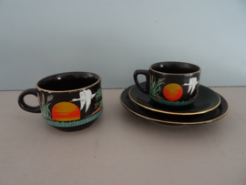 Vintage kop en schotel - zwart - vogel - Chinees -  VERKOCHT