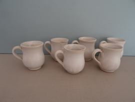 Set van 6 kopjes - keramiek - aardewerk - VERKOCHT