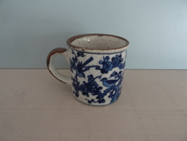 Mok - spikkel - blauw wit bruin - VERKOCHT