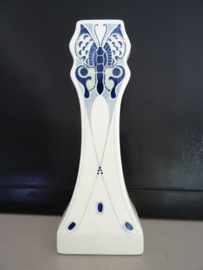 Oude vaas - vlinder - blauw/wit - VERKOCHT