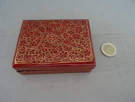 Lakdoosje rood - VERKOCHT