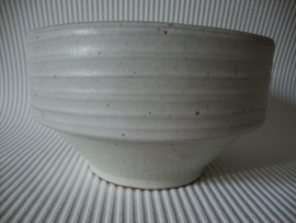 Witte aardewerk bloempot - VERKOCHT