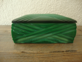 Groen stenen doosje - VERKOCHT