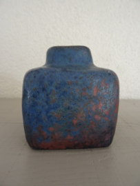 Blauw vaasje - keramiek - VERKOCHT