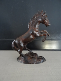 Metalen beeldje paard - VERKOCHT