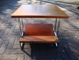 Vintage tafeltje - lectuurbak - VERKOCHT
