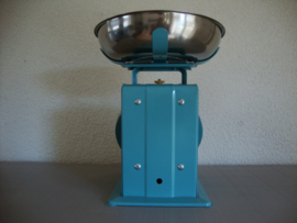 Keukenweegschaal tot 5 kilo - retrolook - lichtblauw - VERKOCHT