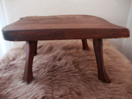 Houten krukje - VERKOCHT