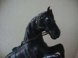 Beeld steigerend paard - VERKOCHT