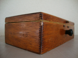 Houten kistje - hond - vintage - VERKOCHT