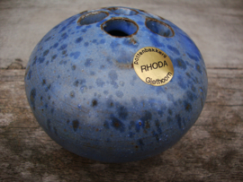 Rozensteker - aardewerk - keramiek -blauw - VERKOCHT