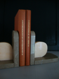 Boekensteunen marmer - VERKOCHT