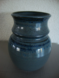 Keramiek Klaas Fenne de Leeuwe - vaas blauw - VERKOCHT