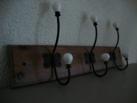 Kapstok hout - 3 haken - VERKOCHT