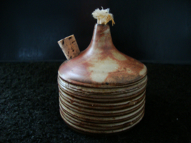 Keramiek - oliekruikje- VERKOCHT