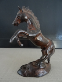 Metalen beeldje paard - VERKOCHT