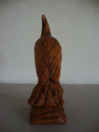 Beeldje houten roofvogel - VERKOCHT