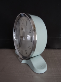 Vintage wekker - Gt Britain - Engeland - lichtblauw - VERKOCHT