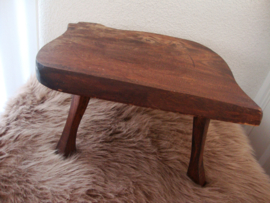 Houten krukje - VERKOCHT