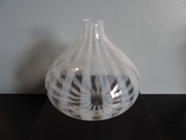 Vaas - vaasje - glas - witte streep - VERKOCHT