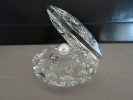 Schelp met parel - kristal - VERKOCHT