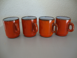 Kop en schotels - oranje - VERKOCHT