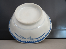 Oud schaaltje - blauw/wit - VERKOCHT