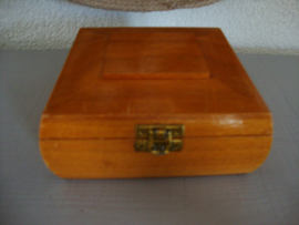 Houten kistje - sigarenkistje - VERKOCHT