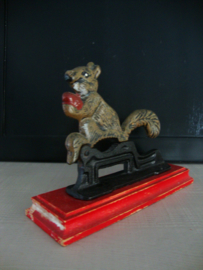 Vintage notenkraker eekhoorn - VERKOCHT
